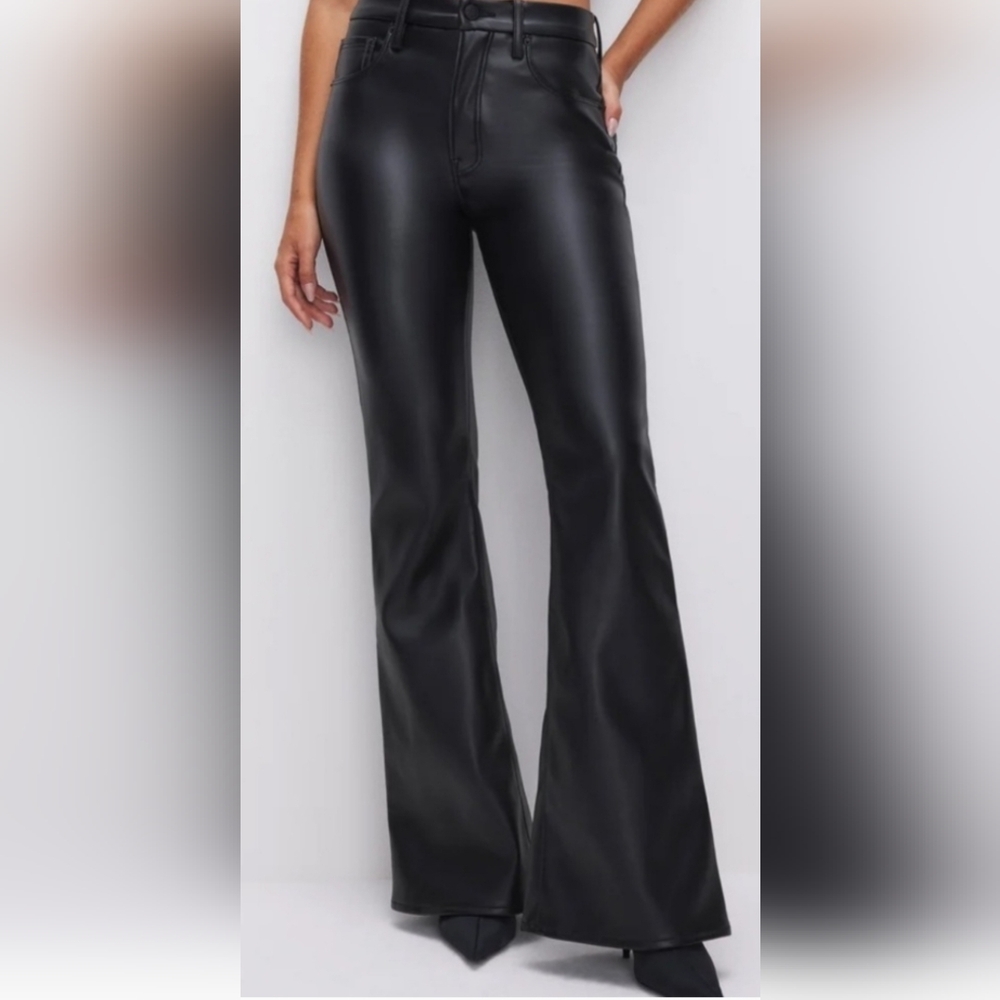 Good American Nevy Blue Flared Women's Pants